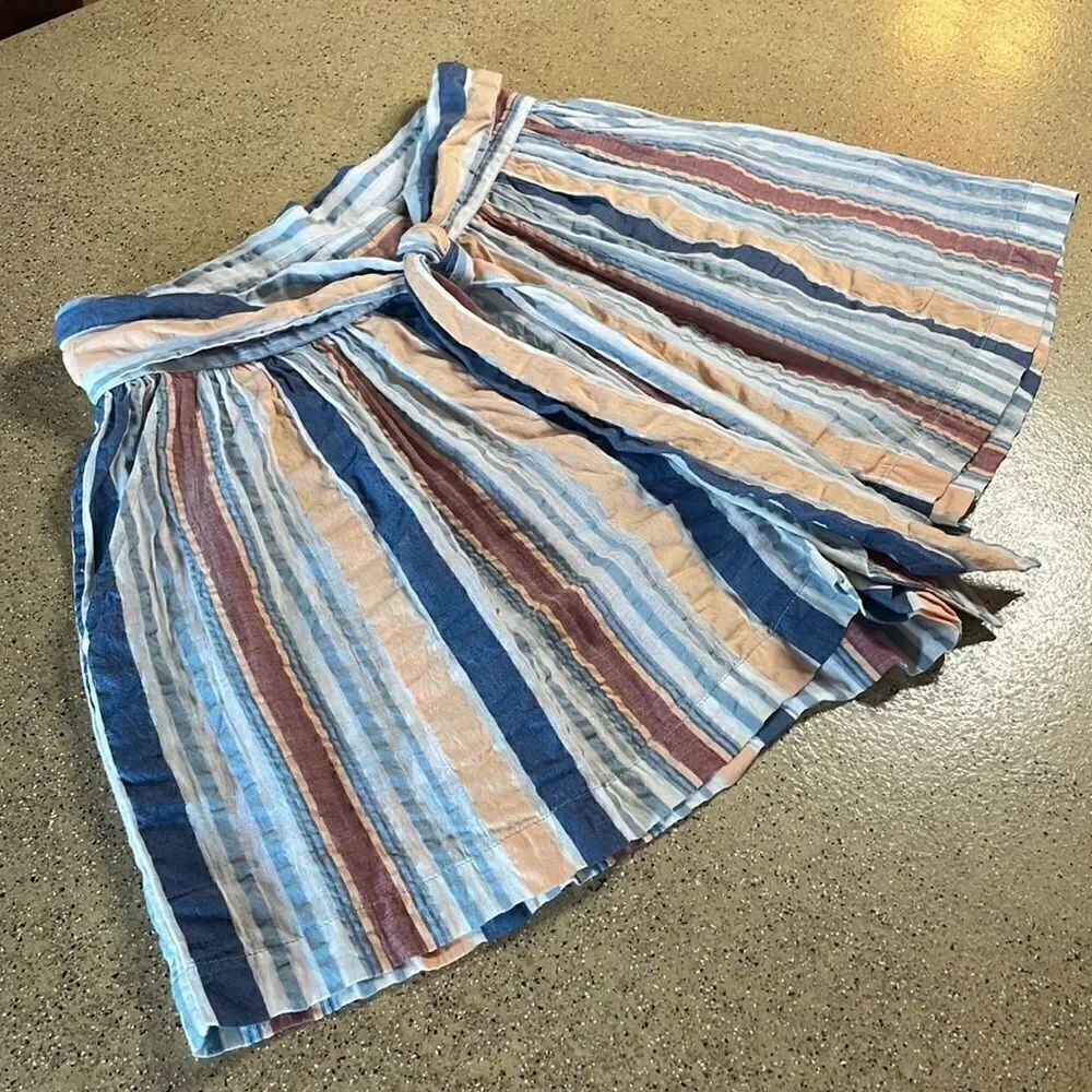 Ulla Johnson Martim Shorts in Sky Seersucker Stripe Tie sz 2 - Picture 9 of 14
